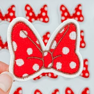 Minnie Mouse bow patch